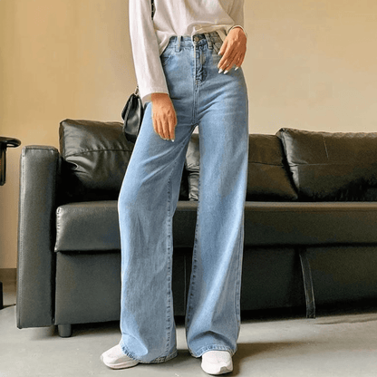 Basic Straight Jeans